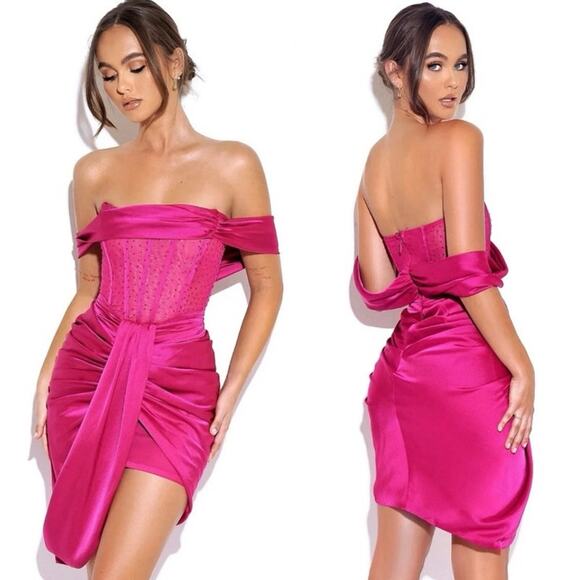 Miss Circle pink corset crystal Darlene off shoulder dress size Medium NWT $169 - Picture 2 of 8